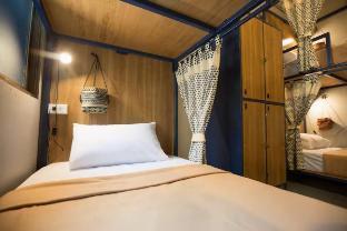 Hoft Hostel Bangkok - Tap to explore photos