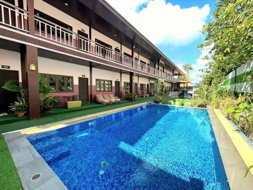 Samui platinum hotel - Tap to explore photos