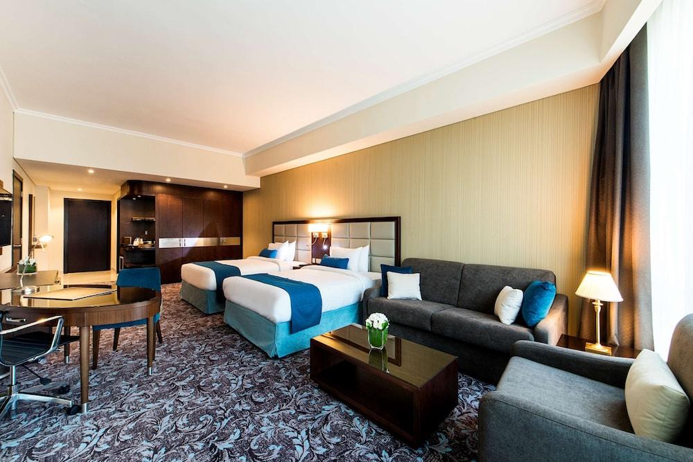 Golden Tulip Doha (City Hotel) Room Type - Standard Room, 2 Twin Beds