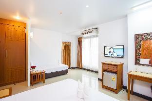New Siam Palace Ville Room Type - Deluxe Room Triple Beds New Siam Palace Ville Room Type - Deluxe Room Triple Beds