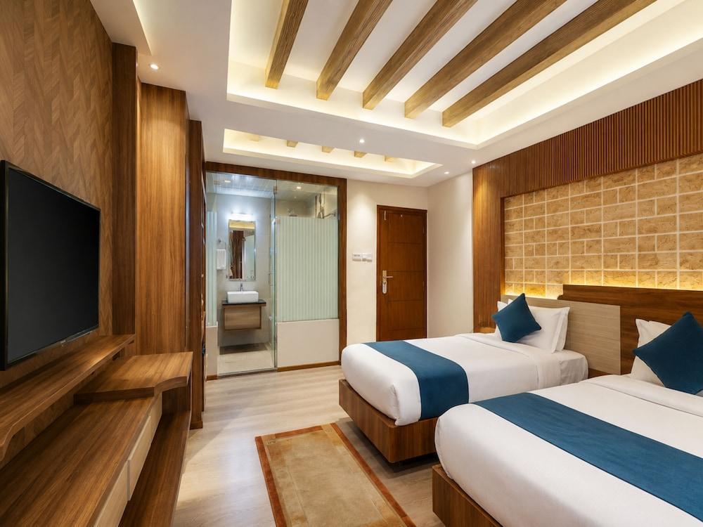 Maya Boutique Hotel Room Type - Family Triple Room