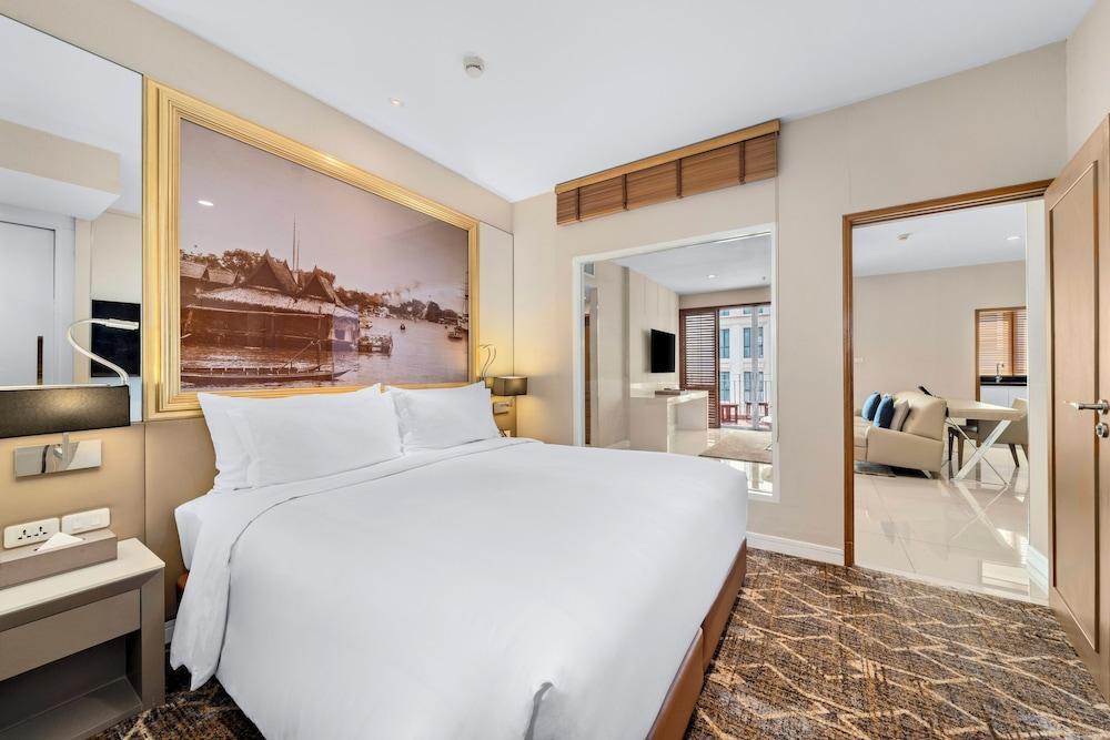 Grande Centre Point Ploenchit Room Type - Suite, 3 Bedrooms, Balcony Grande Centre Point Ploenchit Room Type - Suite, 3 Bedrooms, Balcony