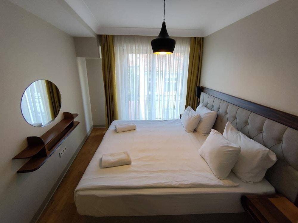 Keten Suites Taksim - Tap to explore photos