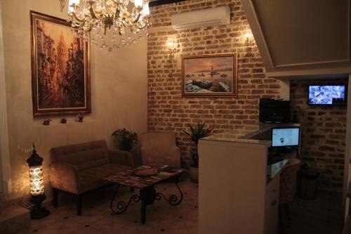 Art Nouveau Galata - Tap to explore photos