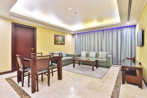 Telal Hotel Apartments - Tap to explore photos