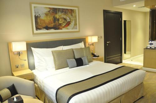 Lavender Hotel Al Nahda - Tap to explore photos