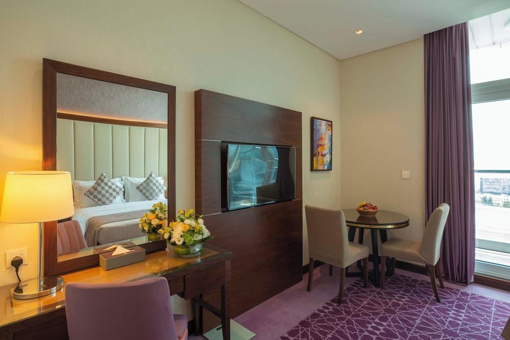 Royal Continental Suites Room Type - Studio Apartment City View