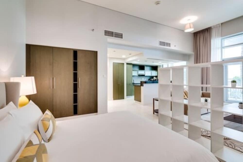 OSKENA Vacation Homes - The Loft Tower Downtown - Tap to explore photos