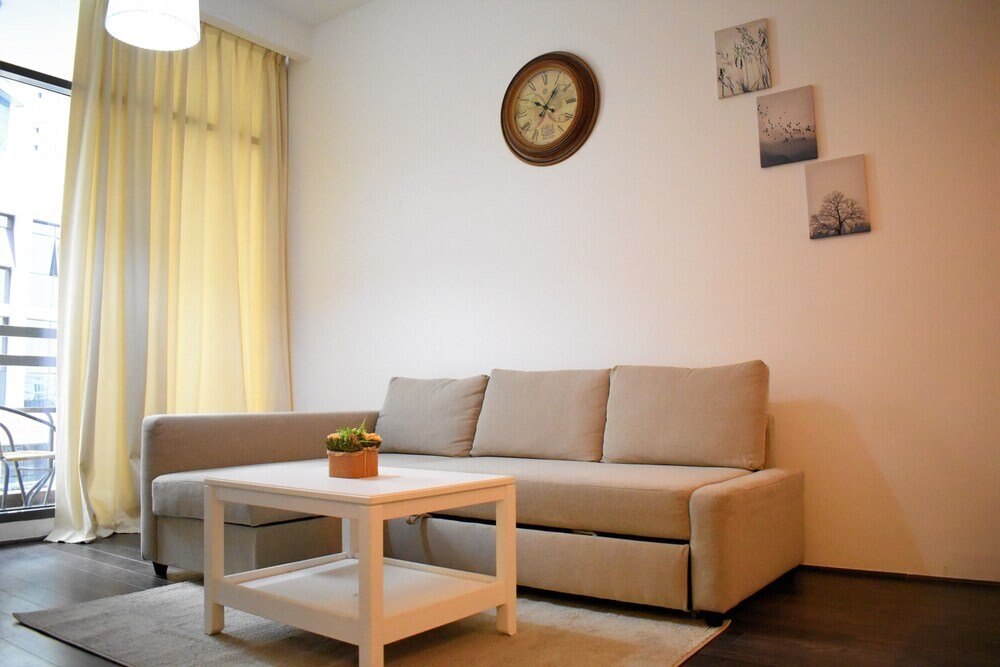 Cozy 1 Bedroom In J8 Al Safouh - Tap to explore photos