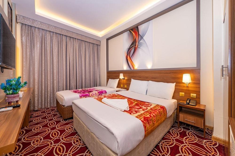 Tanha Hotel Room Type - Standard Twin Room Tanha Hotel Room Type - Standard Twin Room
