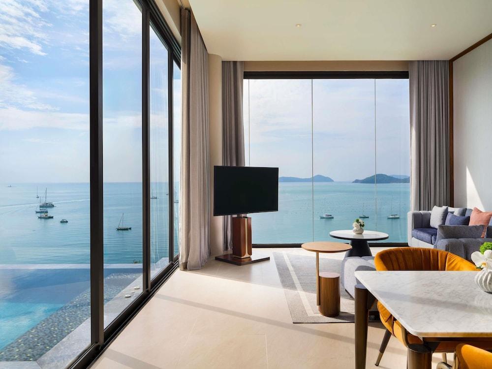 V Villas Phuket - Mgallery - Tap to explore photos