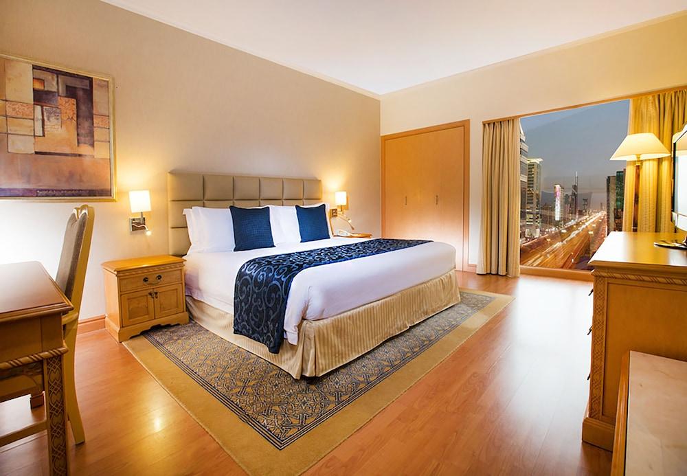 Millennium Plaza Downtown Suites Room Type - Suite, 2 Bedrooms