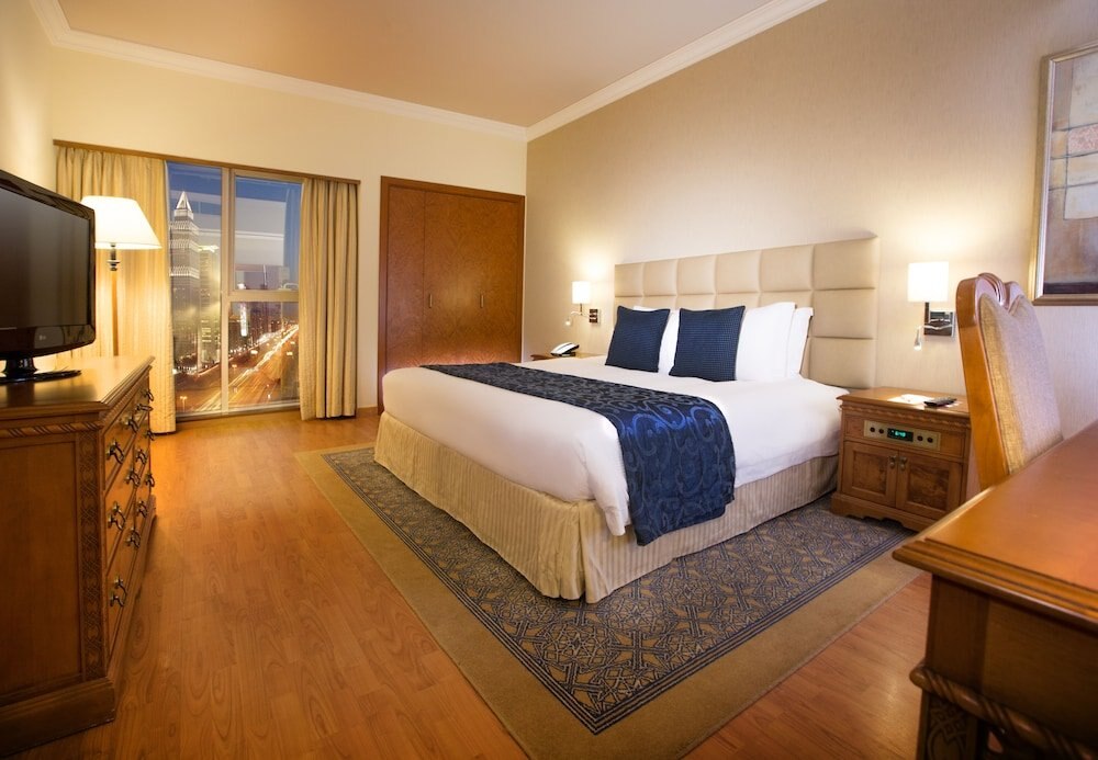 Millennium Plaza Downtown Suites Room Type - Suite, 3 Bedrooms Millennium Plaza Downtown Suites Room Type - Suite, 3 Bedrooms