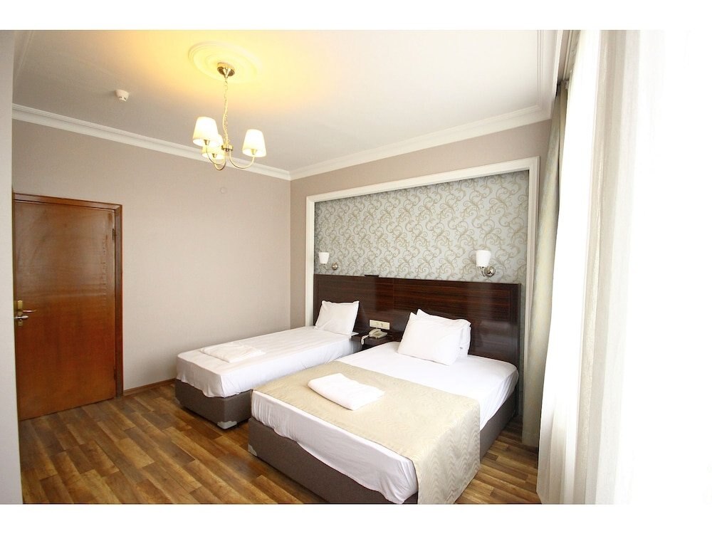 Venus Hotel Taksim Room Type - Economy Triple Room
