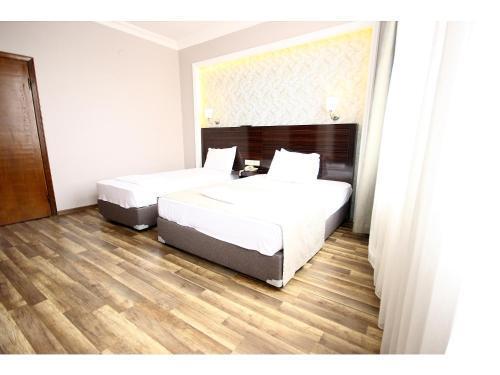 Venus Hotel Taksim - Tap to explore photos