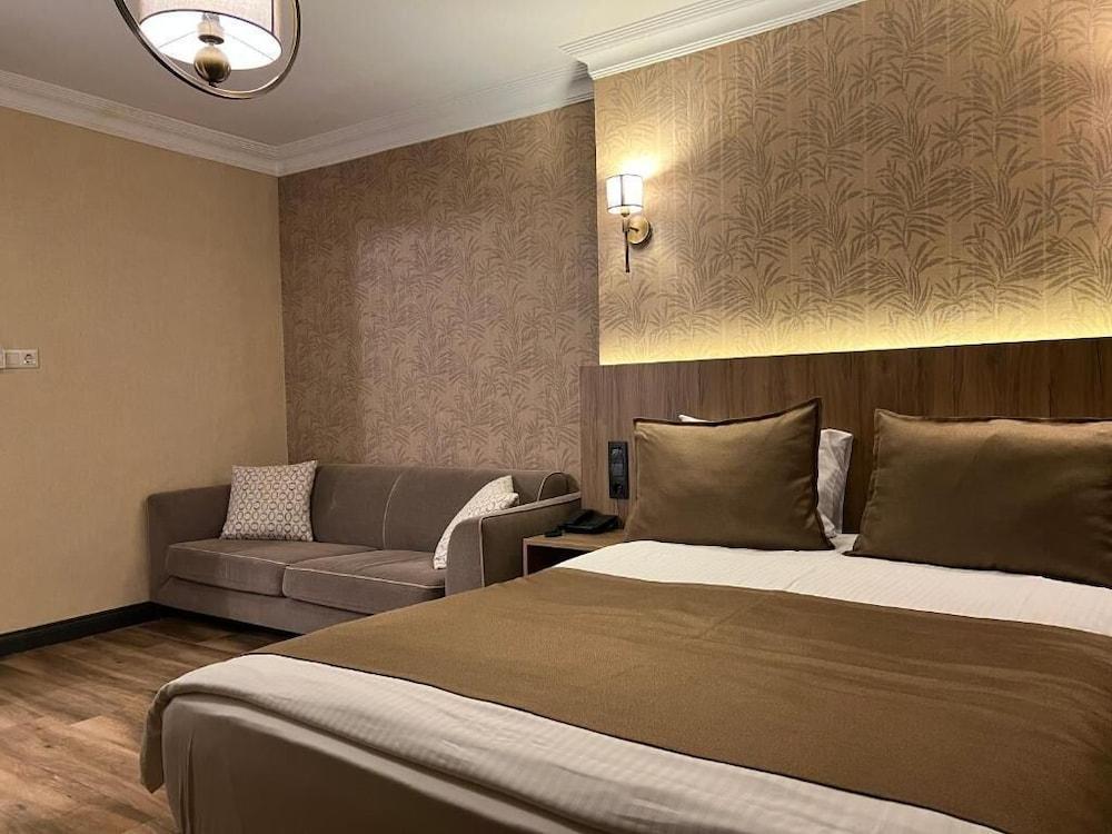 Sultanahmet Inn Hotel Room Type - Economy Double Room - Basement Floor Sultanahmet Inn Hotel Room Type - Economy Double Room - Basement Floor