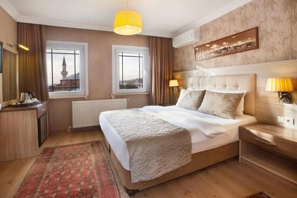 Sultanahmet Inn Hotel Room Type - Standard Double Room, Sea View