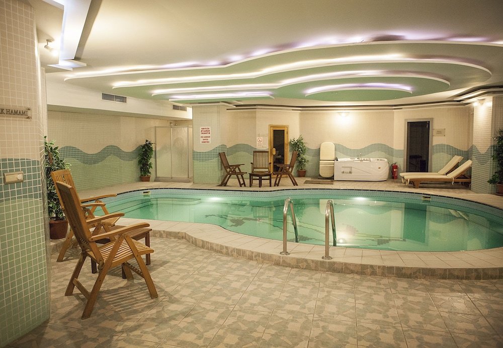 Bilek Istanbul Hotel - Tap to explore photos