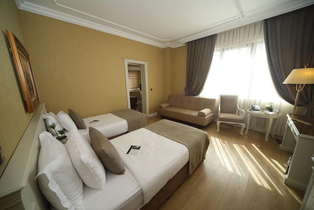 Bilek Istanbul Hotel Room Type - Superior Suite Bilek Istanbul Hotel Room Type - Superior Suite