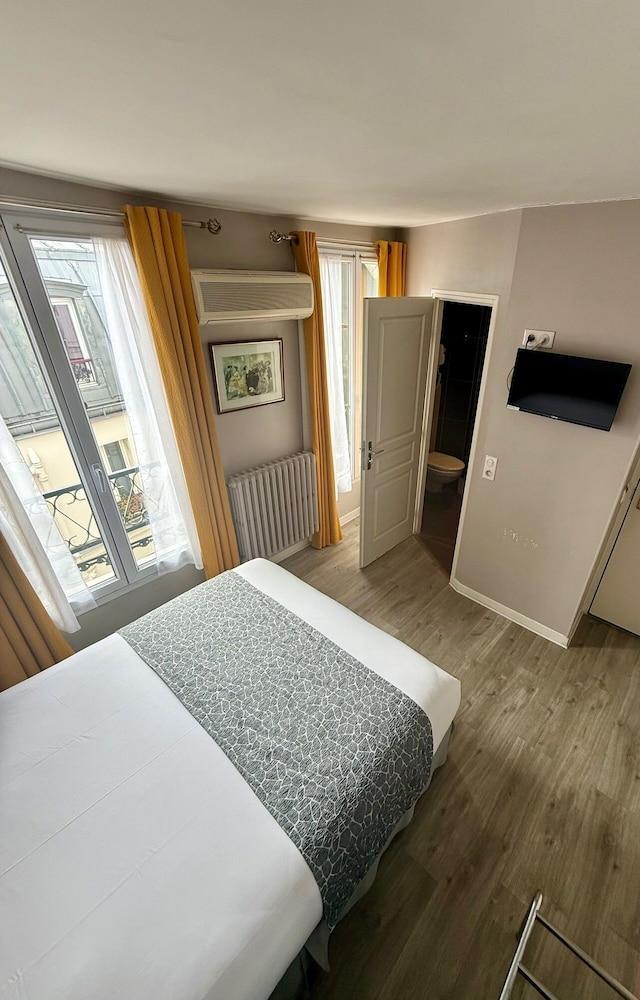 New Hôtel Gare du Nord Room Type - Superior Double Room