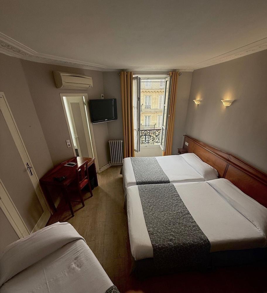 New Hôtel Gare du Nord Room Type - Family Room