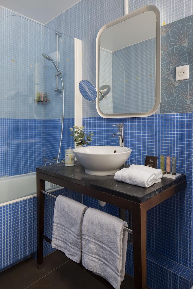 Hotel Le Rocroy Room Type - Comfort Double Room
