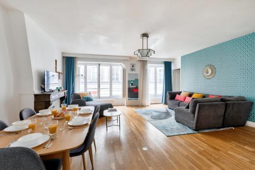 NEW Paradis - 2Bdrs Flat in the Heart of Paris Room Type - Two-Bedroom Apartment