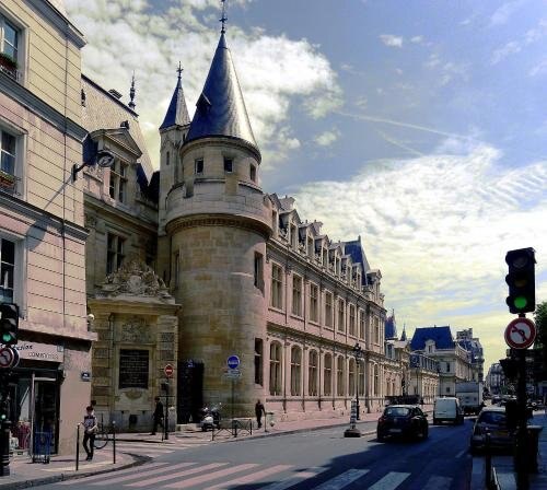 Architect's Duplex - Haut Marais