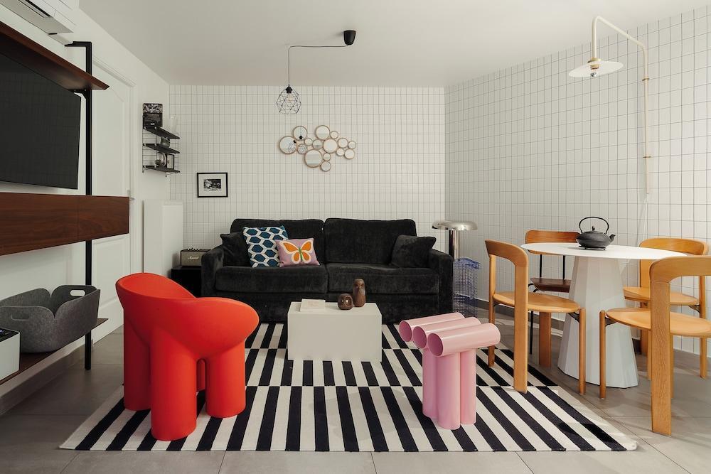 My Maison In Paris - Sentier Room Type - 1-BR Deluxe Terrace Apartment
