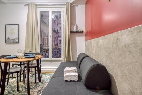 Basilique du Sacré Coeur - Beautiful 2P apartment - Tap to explore photos