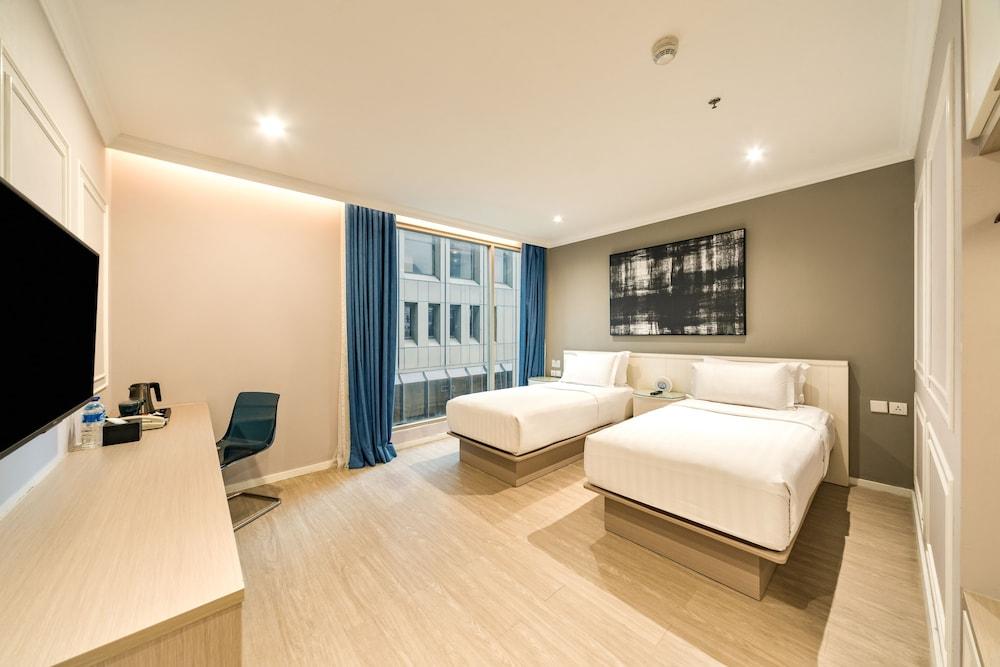 Ashley Sabang Jakarta Room Type - Deluxe Twin Room