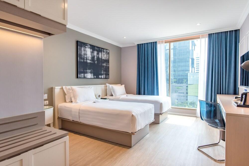 Ashley Sabang Jakarta Room Type - Executive Twin Room
