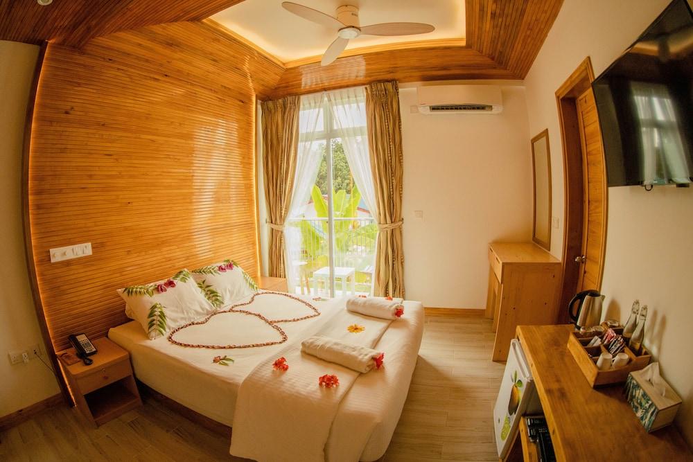 Perla Dhangethi Room Type - Deluxe Double or Twin Room Perla Dhangethi Room Type - Deluxe Double or Twin Room