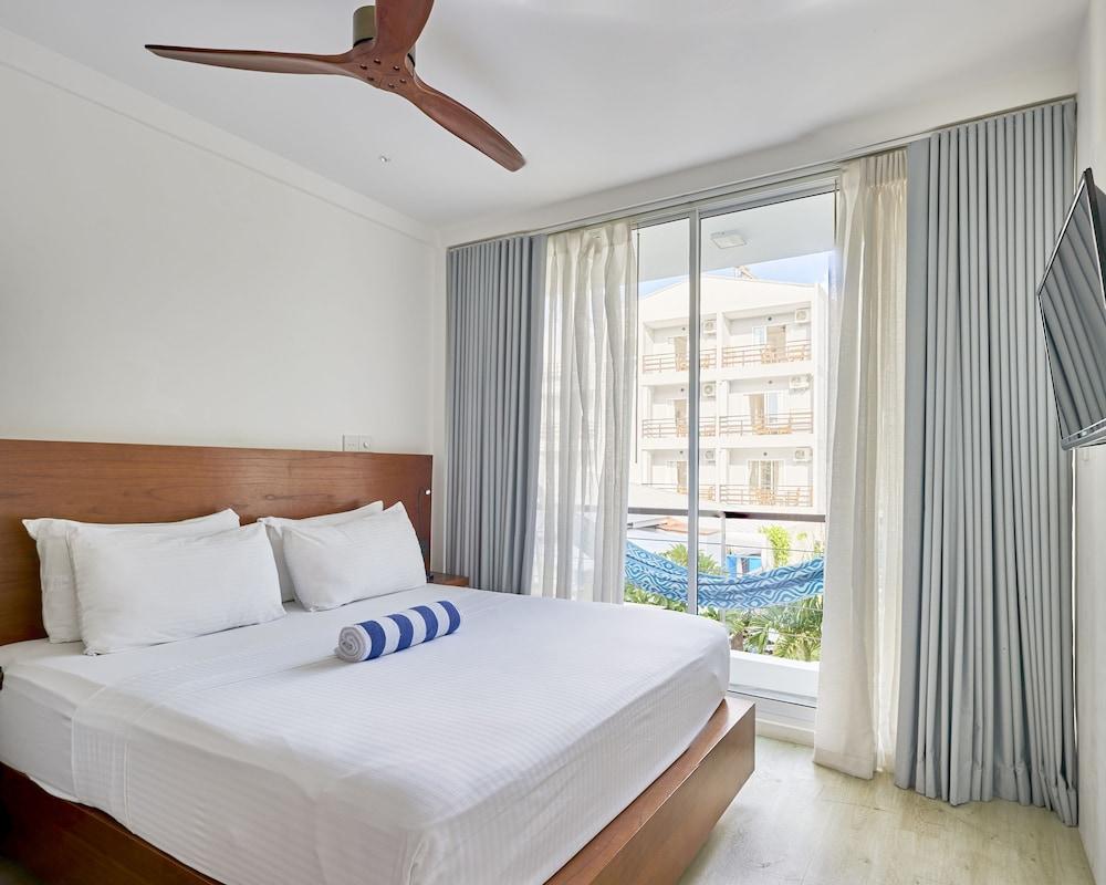 Bliss Dhigurah Room Type - Deluxe Room