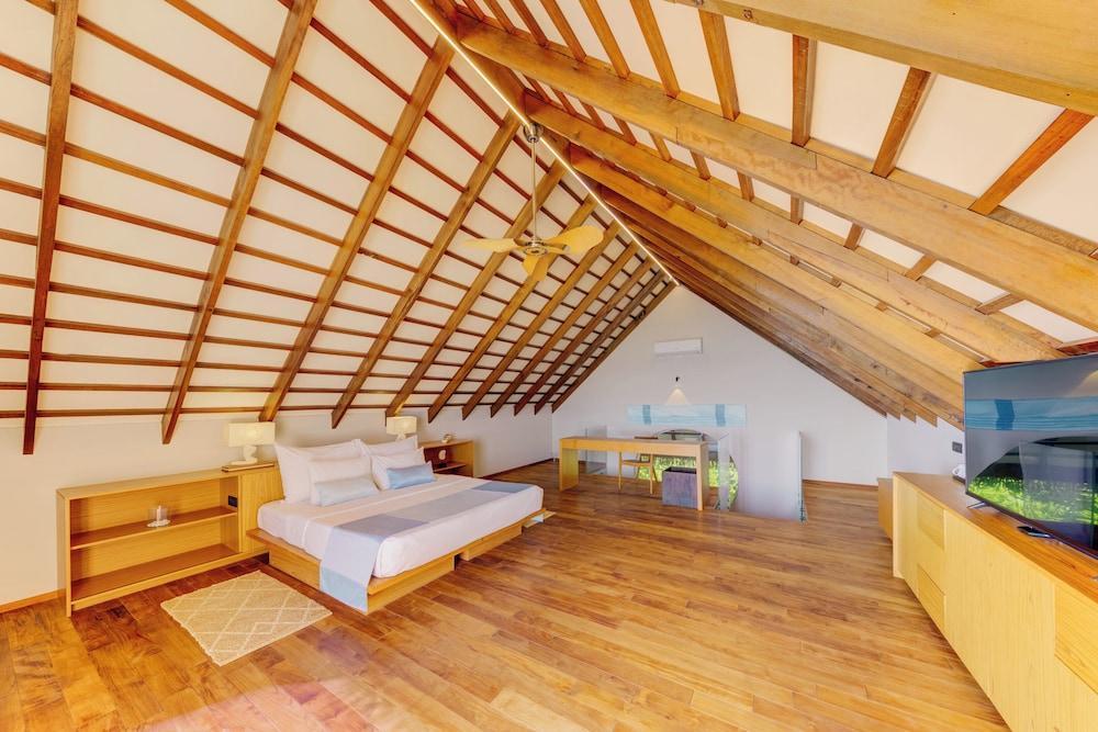 Cinnamon Velifushi Maldives Room Type - Superior Beach Loft