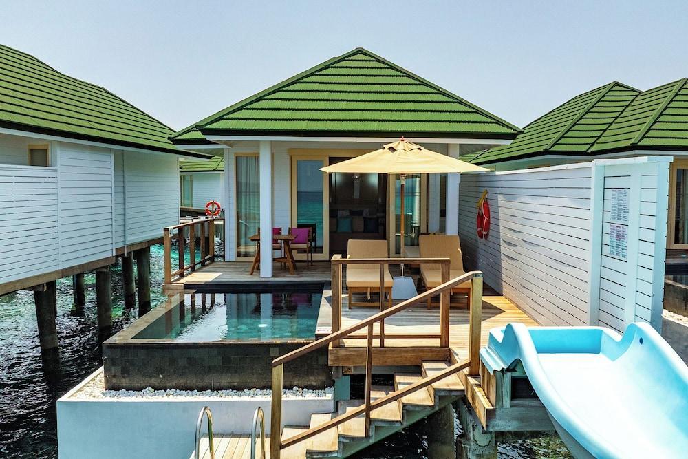 Siyam World Maldives Room Type - Lagoon Villa with Pool + Slide