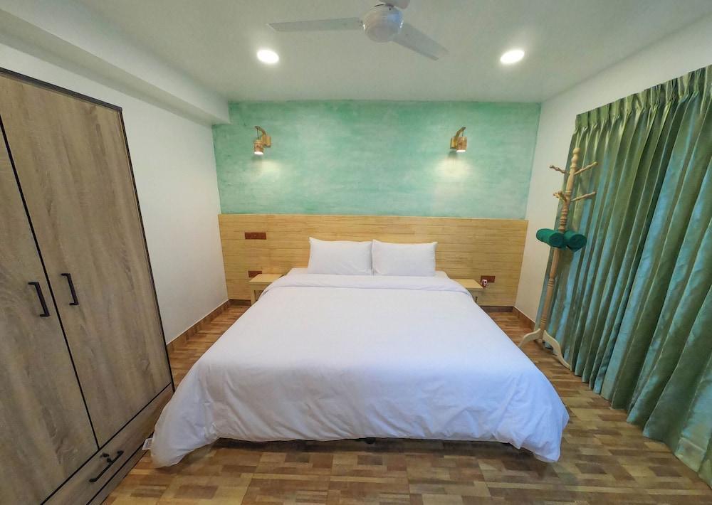 Turtle Maldives Room Type - Standard Room, Multiple Beds Turtle Maldives Room Type - Standard Room, Multiple Beds
