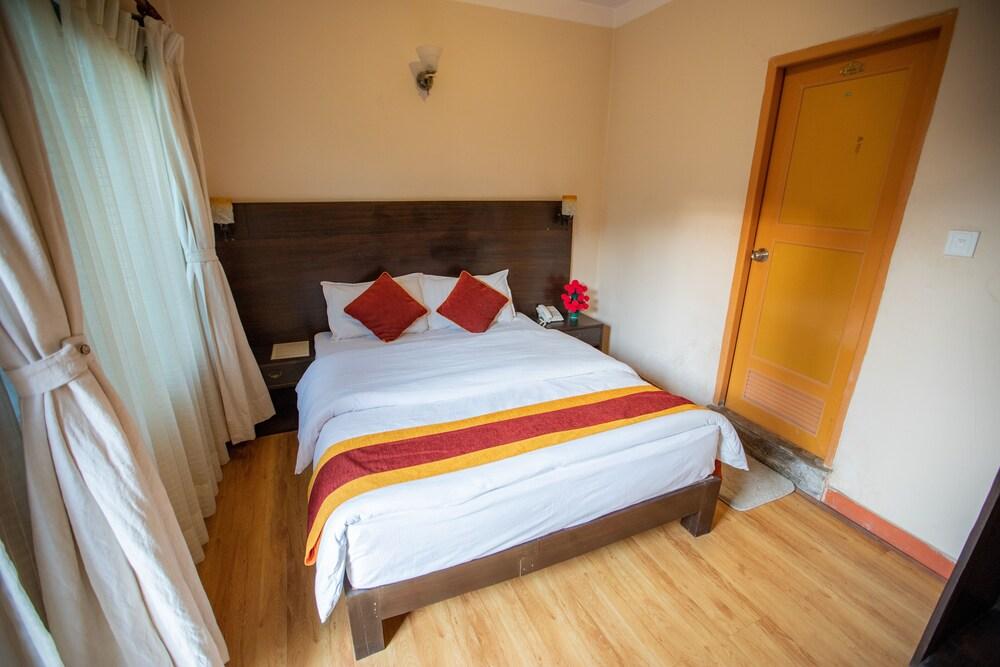 Kathmandu Sunny Hotel - Tap to explore photos