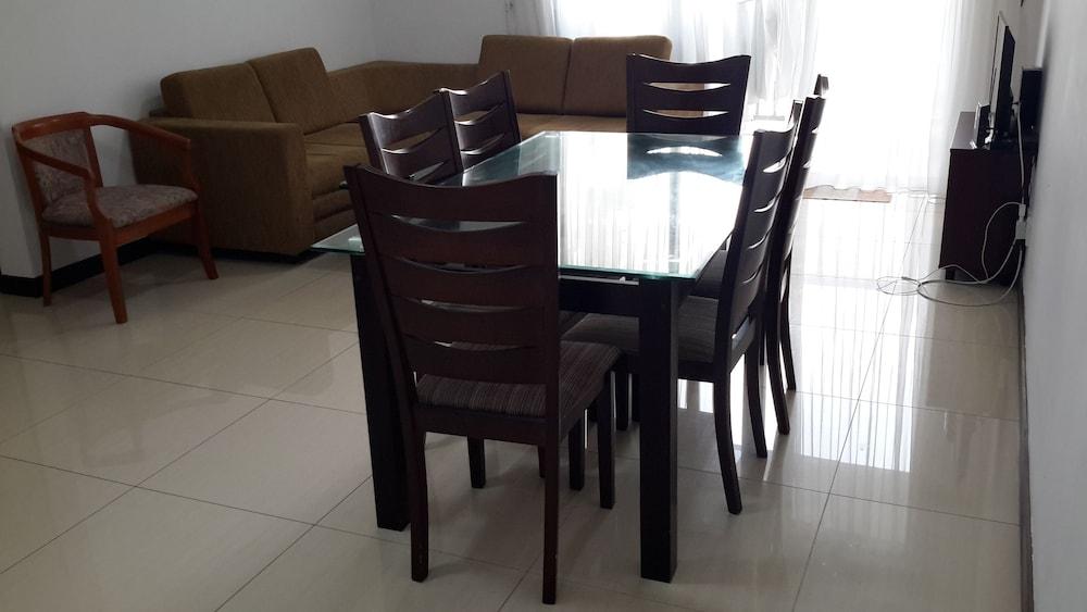 Bella Vista Apartments OnThree20 Colombo Room Type - Standard Apartment, 2 Bedrooms