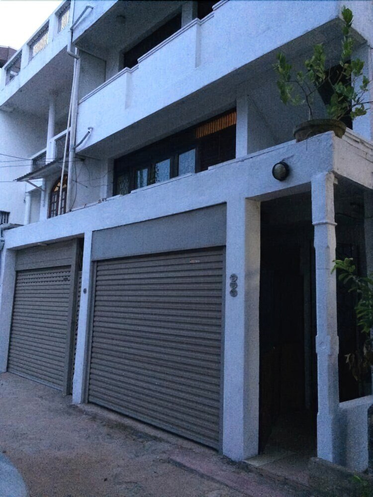 RR House
