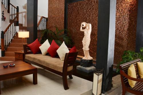 Colombo Mount Beach Hostel - Tap to explore photos