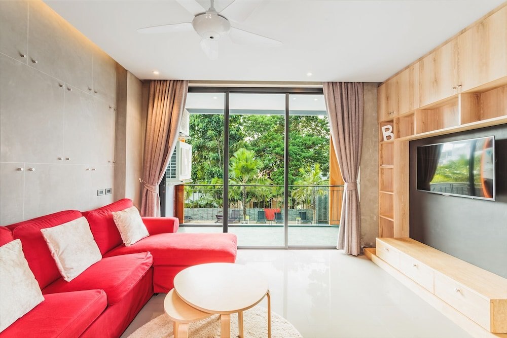 Condo in Nai Harn in ReLife 15-122-211 - Tap to explore photos