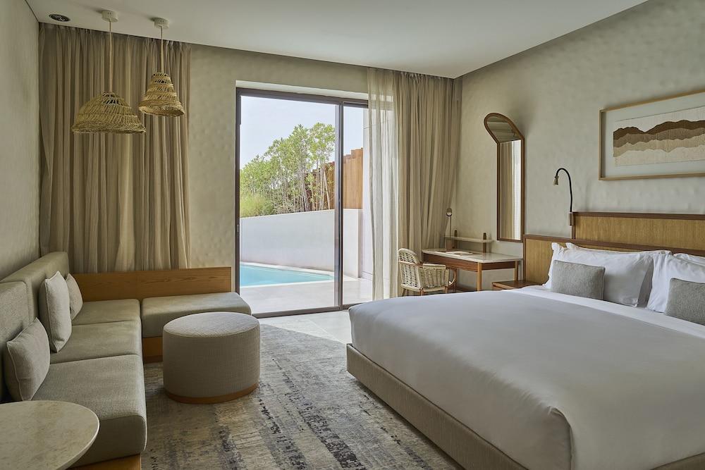 ERTH Abu Dhabi Hotel Room Type - Premium Villa