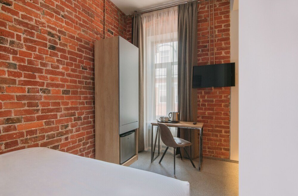 Custos Hotel Tsvetnoy Boulevard - Tap to explore photos