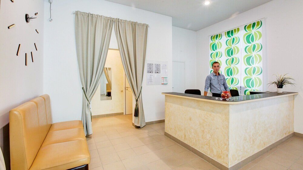 Start Hostel - Tap to explore photos