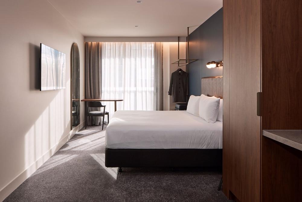 Rydges Ringwood Room Type - Accessible King Room