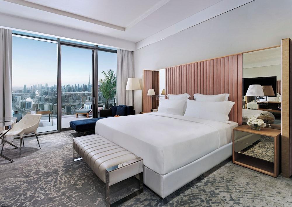 SLS Dubai Hotel Downtown by Accor Room Type - Signature Room, 1 King Bed, City View