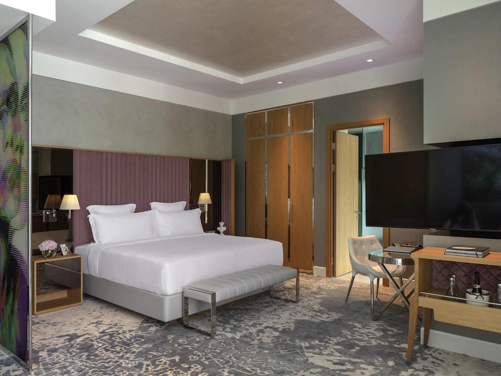 SLS Dubai Hotel Downtown by Accor Room Type - Premium Room, 1 King Bed, City View