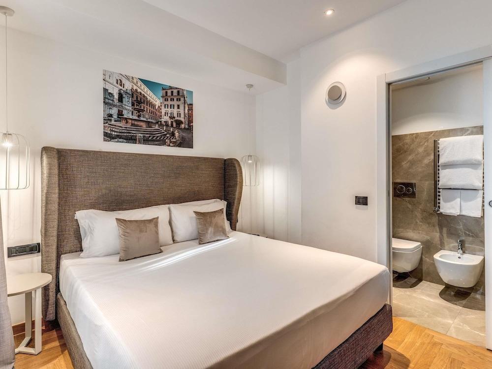 Mercure Roma Centro Termini - Tap to explore photos