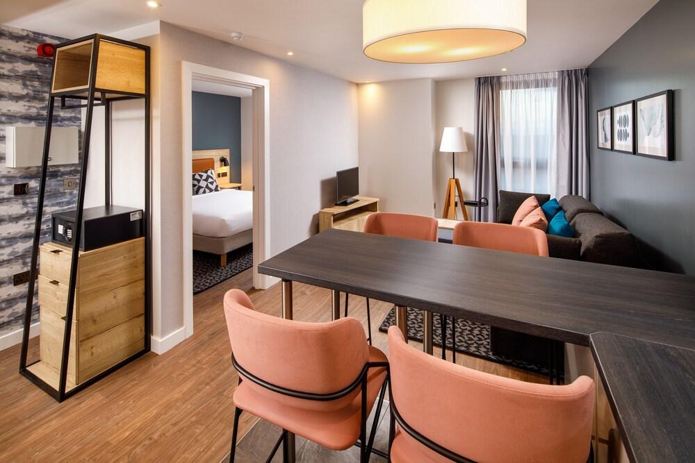 Aparthotel Adagio London Sutton Point Room Type - Apartment, 1 Bedroom Aparthotel Adagio London Sutton Point Room Type - Apartment, 1 Bedroom
